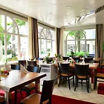 Ξενοδοχείο Lobinger Weisses Ross & Restaurant