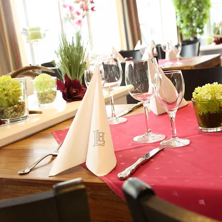 Hotel Lobinger Weisses Ross