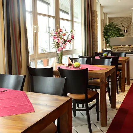 Lobinger Weisses Ross & Restaurant Hotel