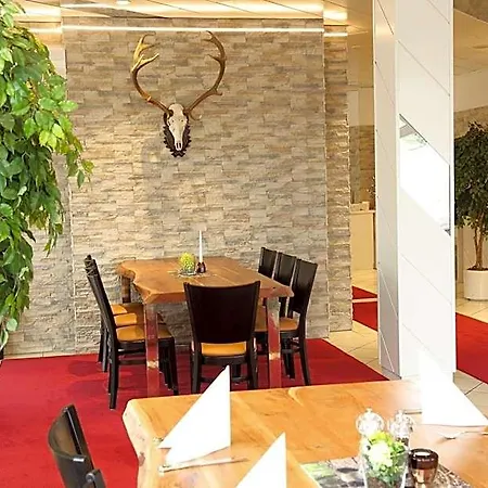 Lobinger Weisses Ross & Restaurant 4*