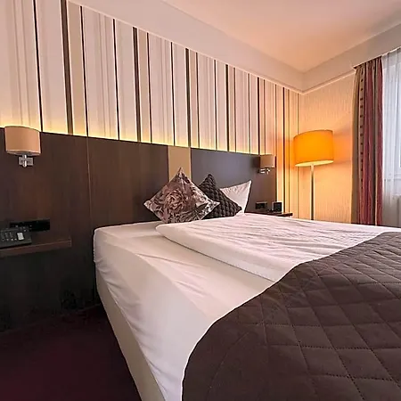 Lobinger Weisses Ross & Restaurant 4*
