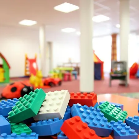 Hotel Lobinger Weisses Ross 4*