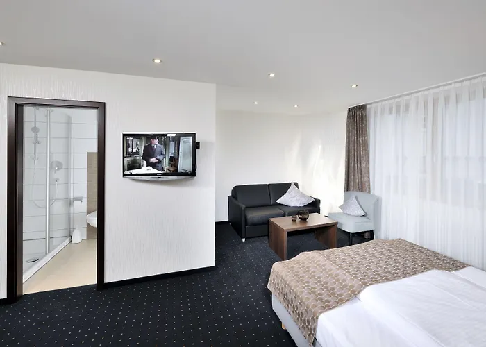 Lobinger Weisses Ross 4* Langenau